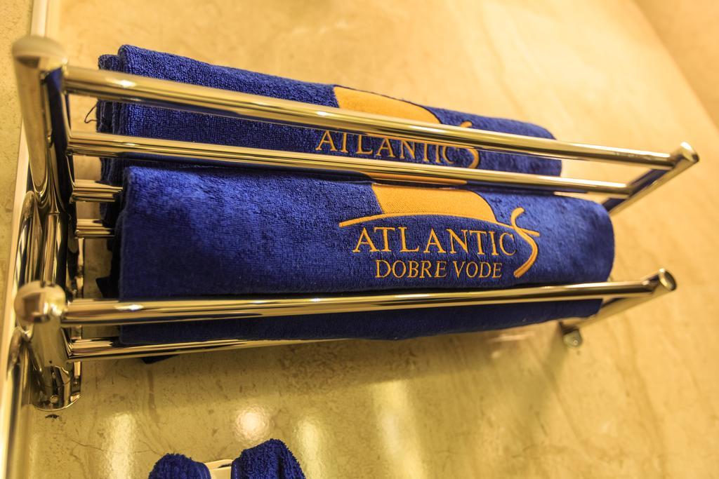Atlantic Hotel Dobra Voda Bagian luar foto