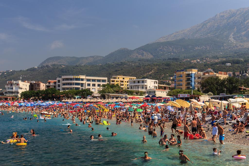 Atlantic Hotel Dobra Voda Bagian luar foto